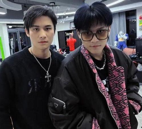 娱乐吃瓜酱哥哥和弟弟,酱哥哥与弟弟的欢乐日常