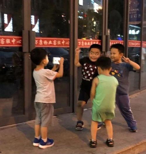 娱乐吃瓜的头像图片男,揭秘男生的潮流头像世界